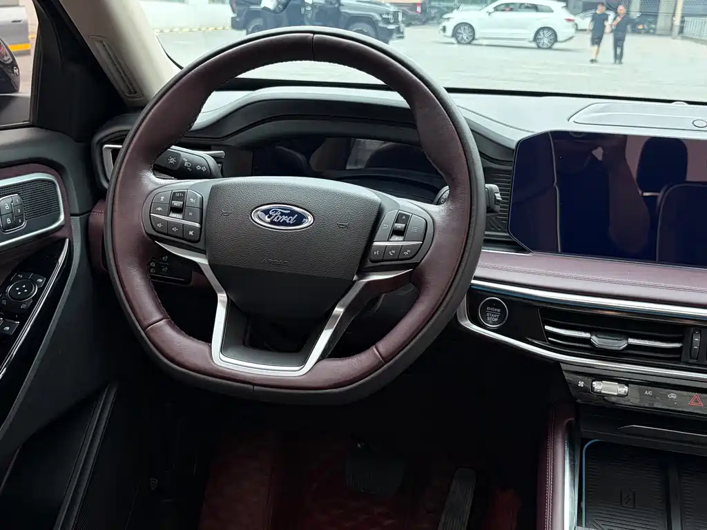 Ford Explorer 2023 — фото 13