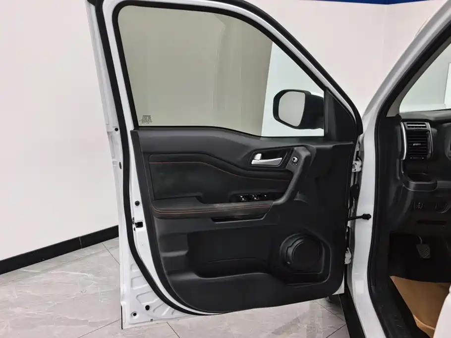 Changan Auchan X70A 2018 — фото 7