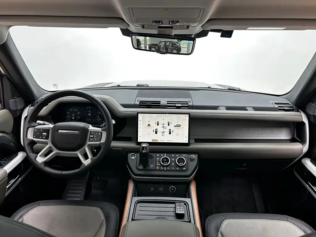 Land Rover Defender 2022 — фото 14