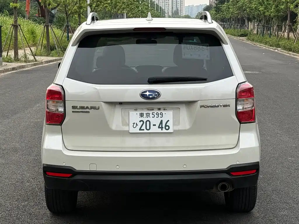 Subaru Forester 2015 — фото 15