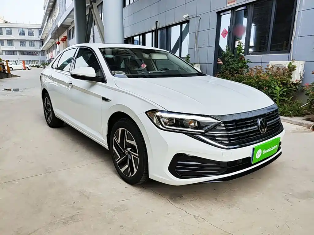 Volkswagen Sagitar 2024