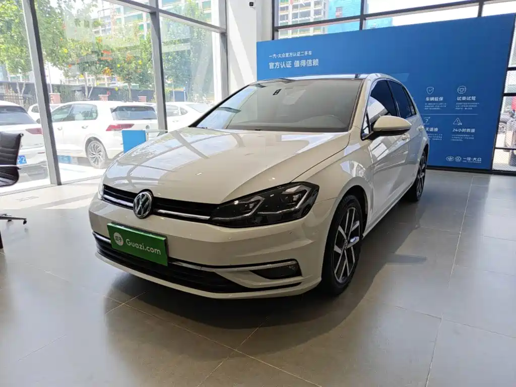 Volkswagen Golf 2020
