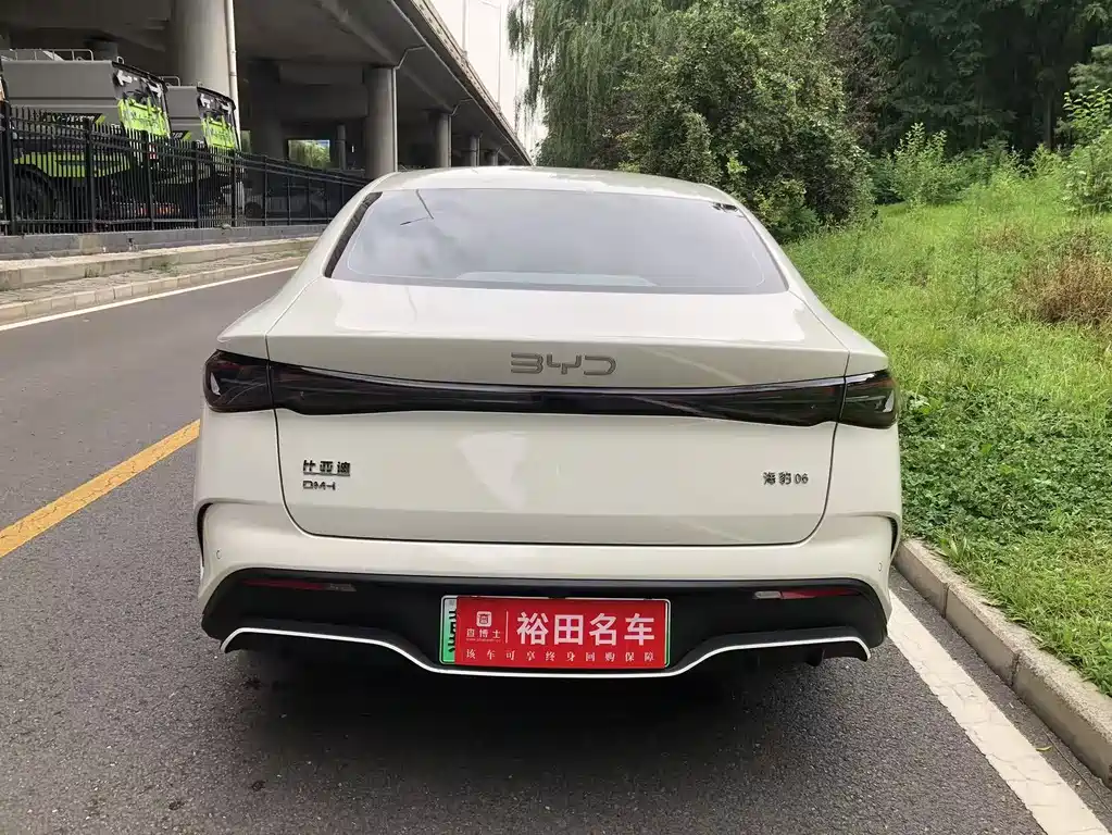 BYD Seal 06 2024