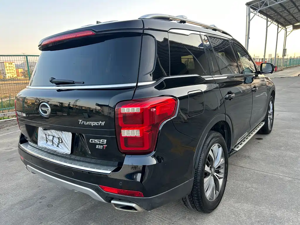 GAC Motor Trumpchi GS8 2019 — фото 8