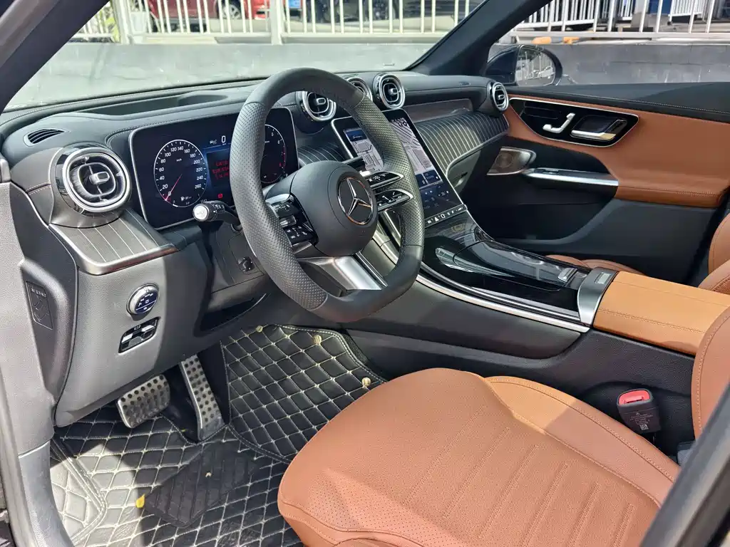 Mercedes-Benz GLC 2024