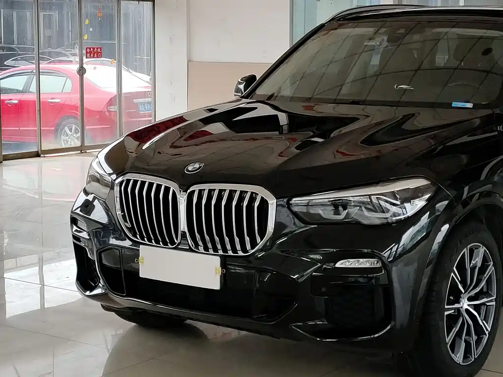 BMW X5 2021 — фото 9