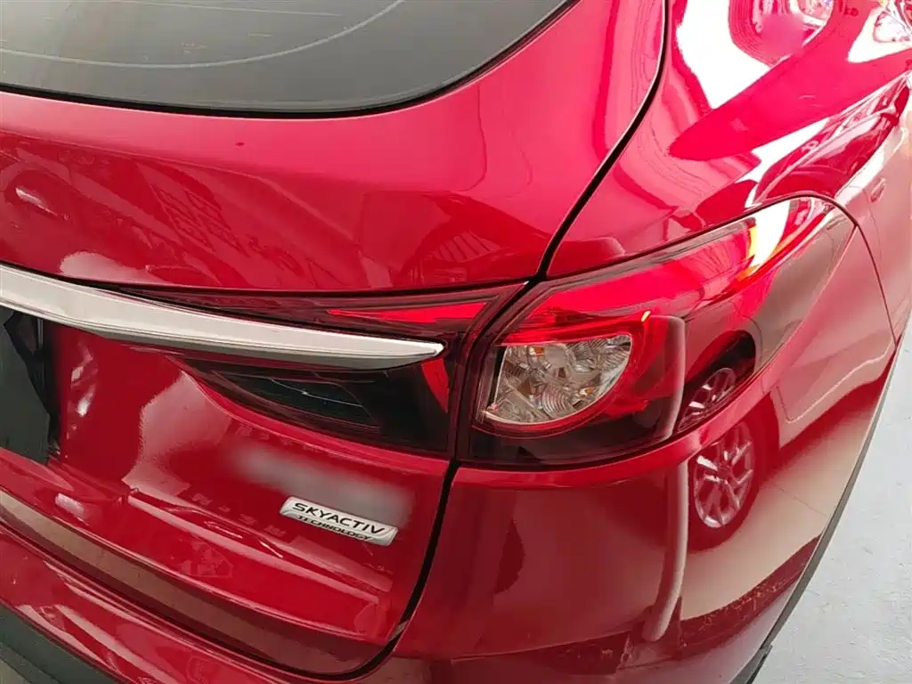 Mazda CX-4 2018 — фото 8