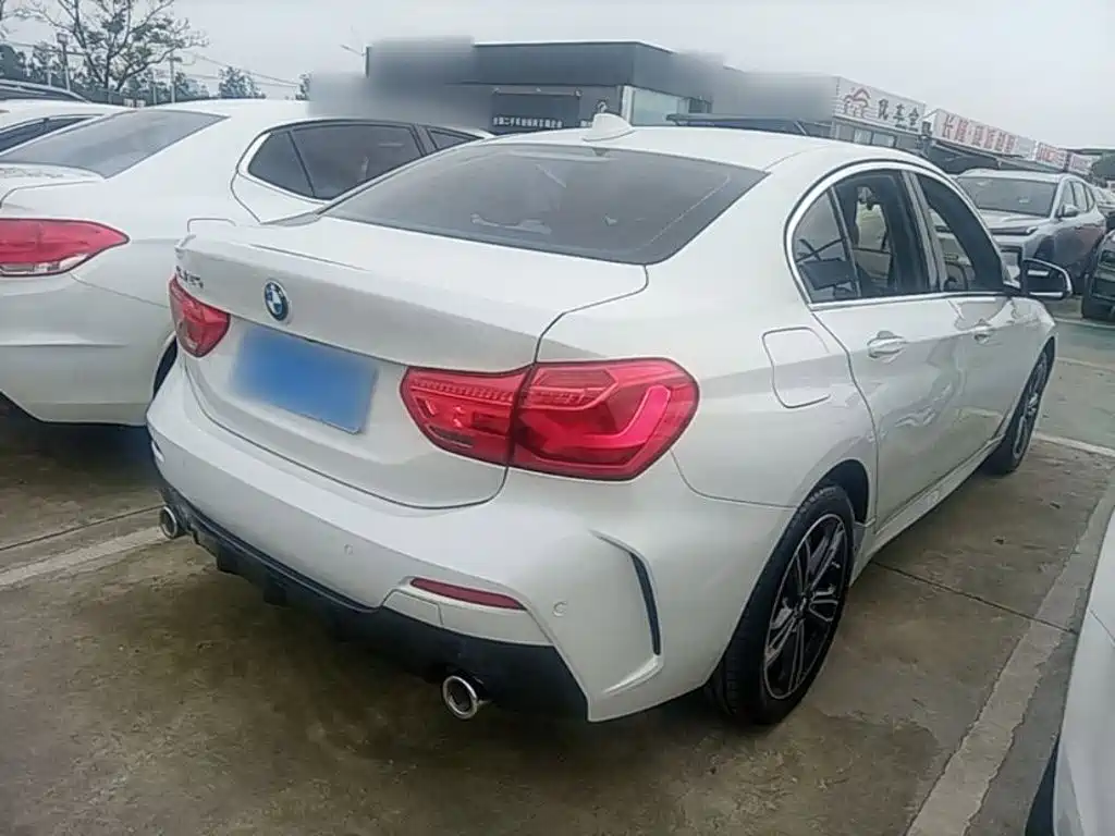 BMW 1 Series 2022