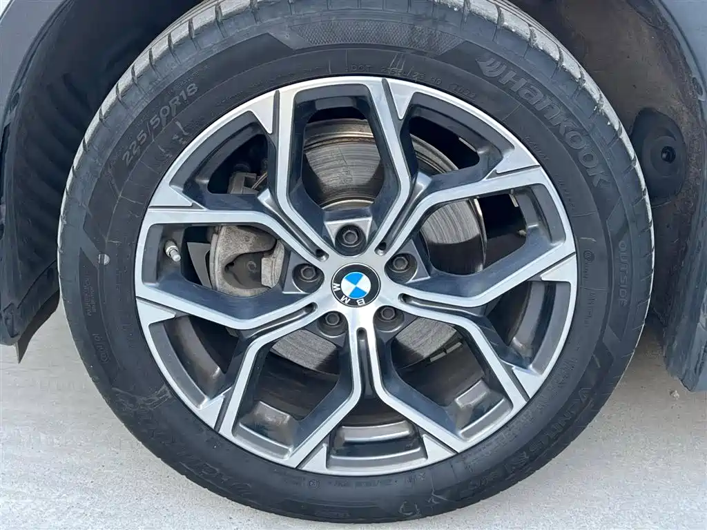 BMW X1 2022 — фото 5