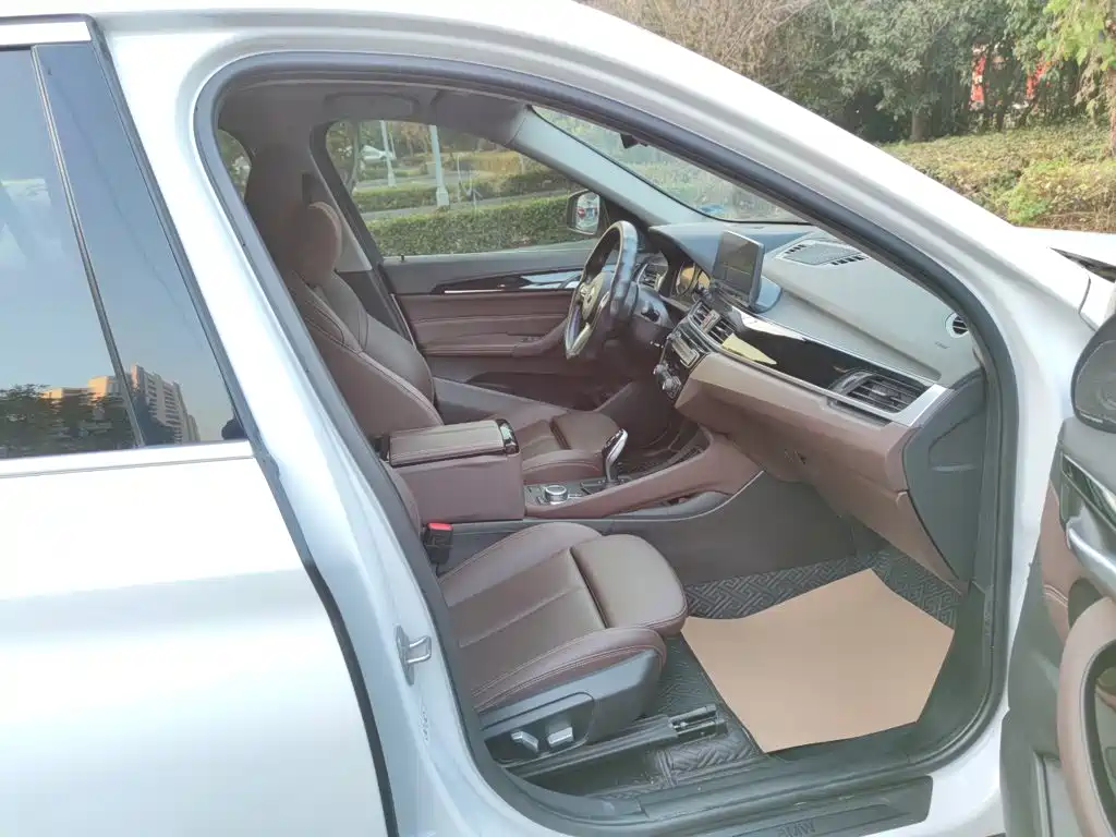 BMW X1 2023 — фото 6