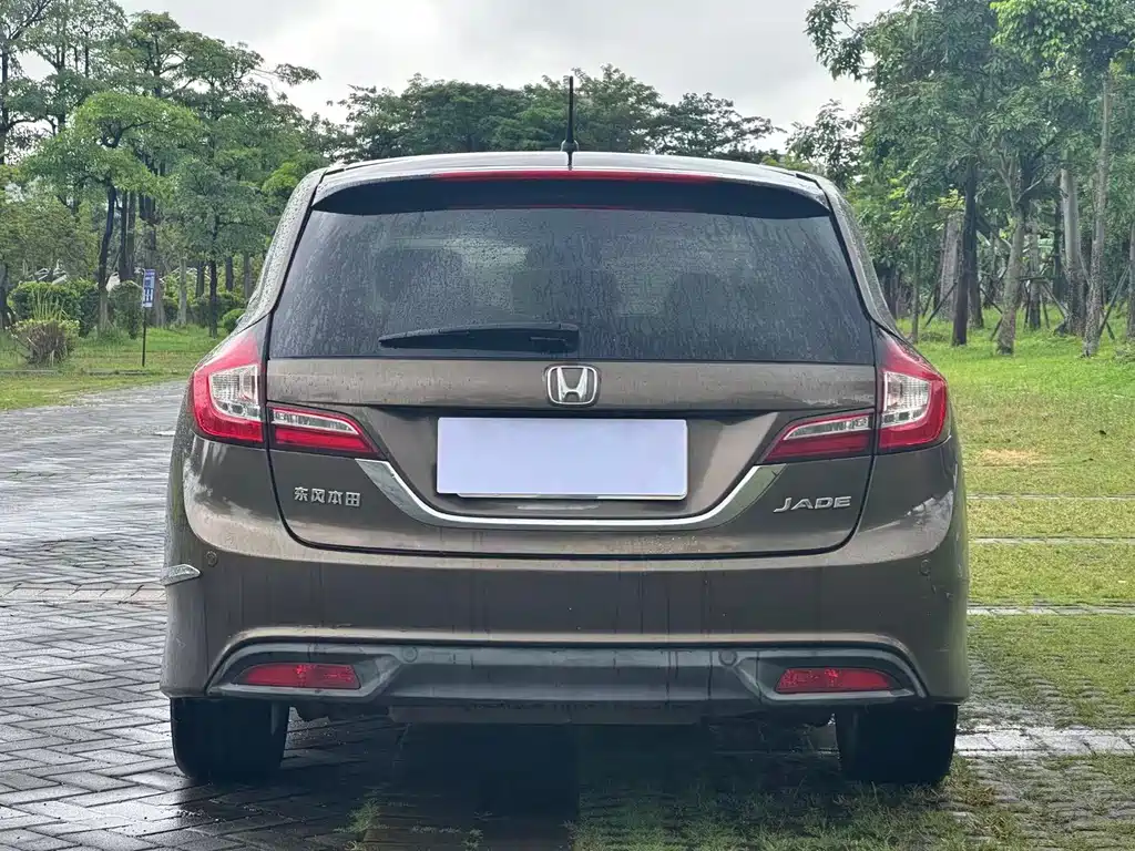 Honda Jade 2015 — фото 10