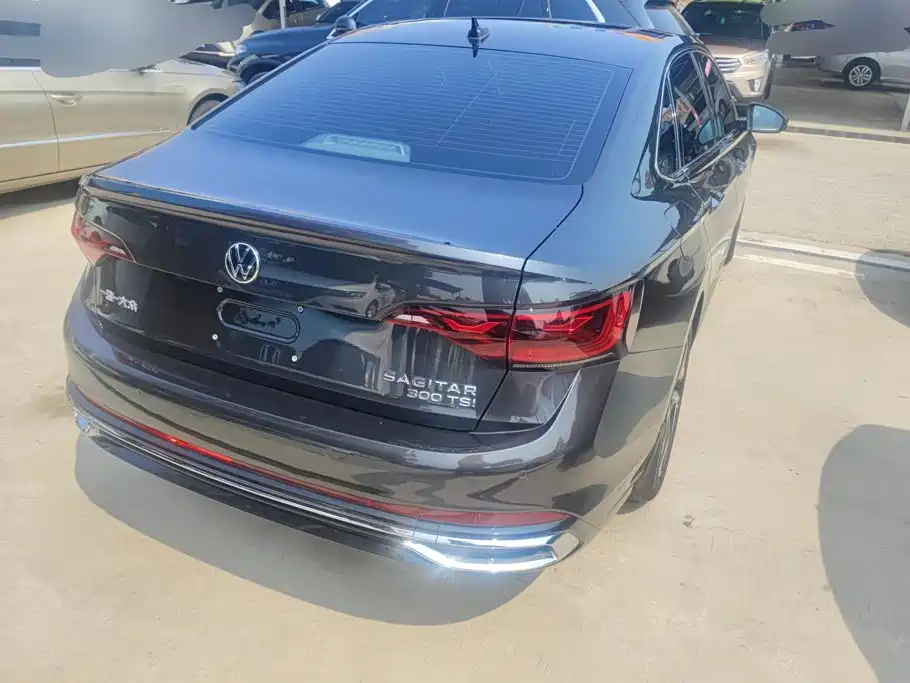 Volkswagen Sagitar 2025