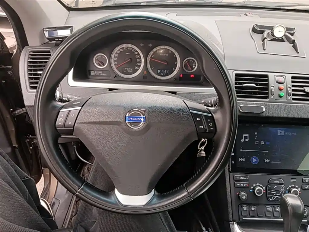 Volvo XC Classic 2016 — фото 11