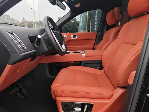 Li Auto L9 2025