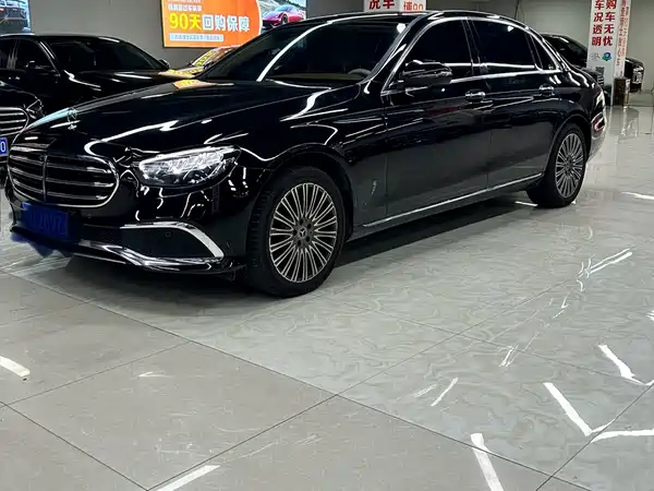 Mercedes-Benz E-Class 2021