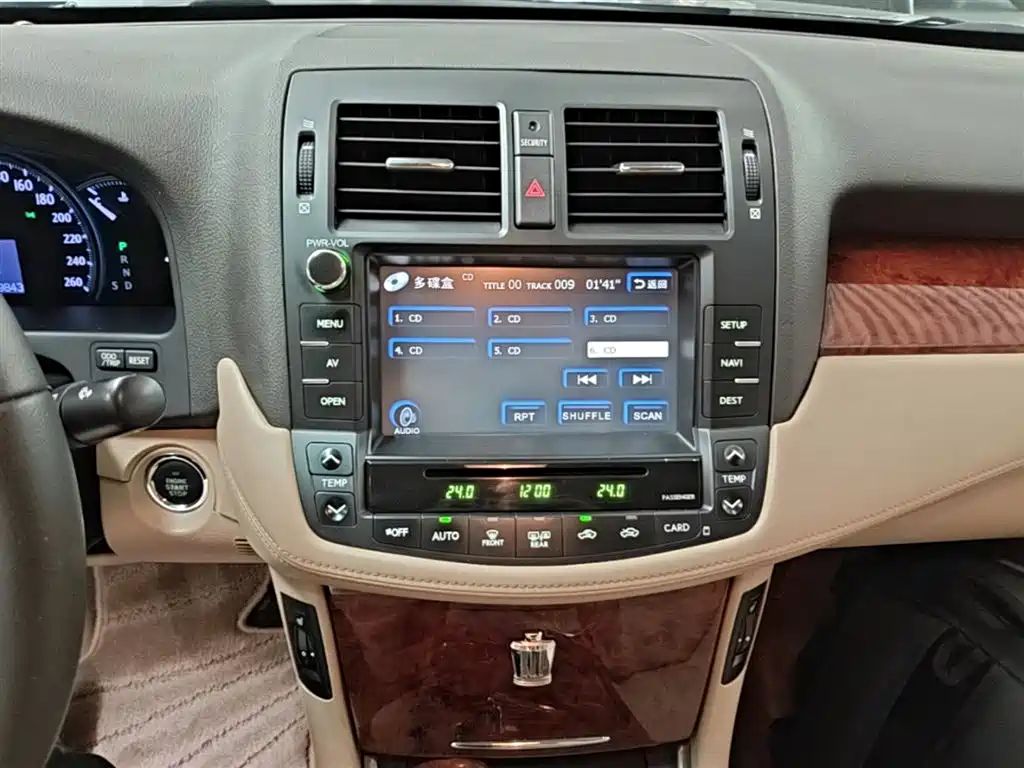 Toyota Crown 2014 — фото 13