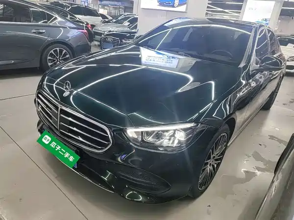 Mercedes-Benz C-Class 2023