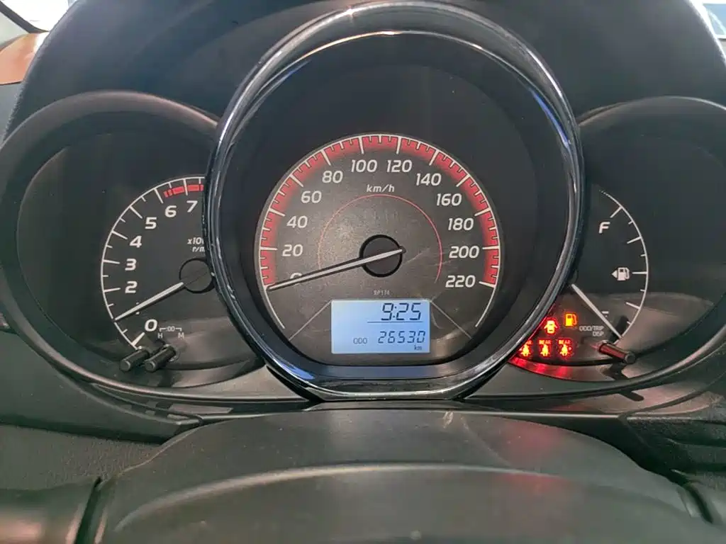 Toyota Vios 2023 — фото 12
