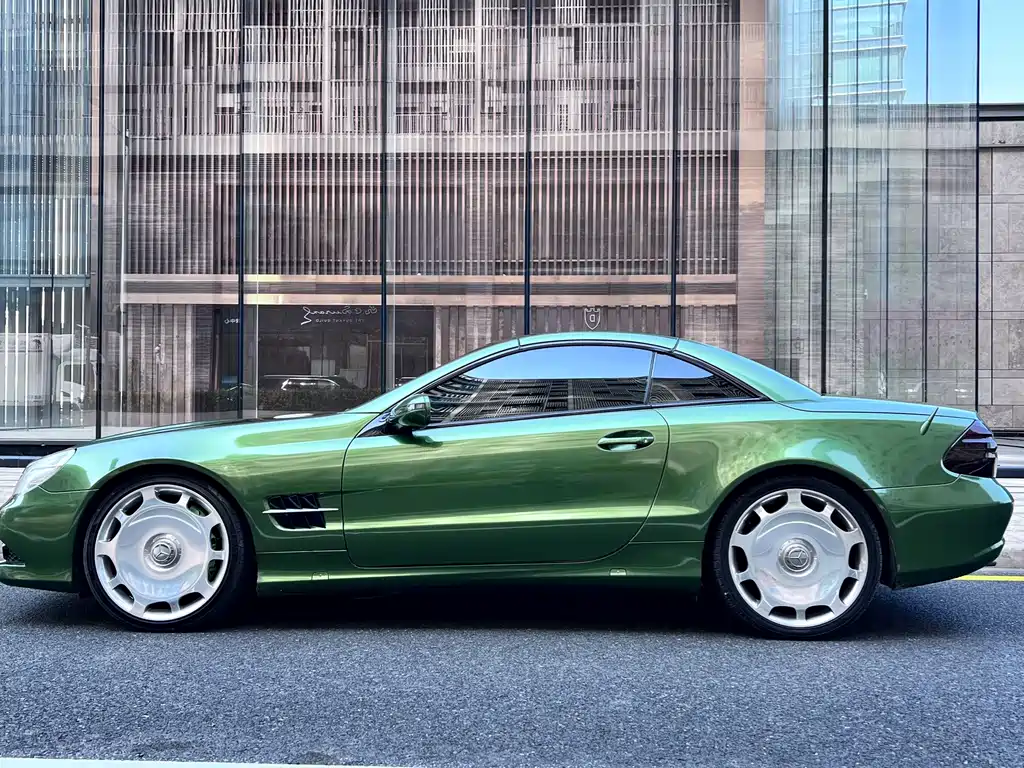 Mercedes-Benz SL-Class 2011 — фото 21