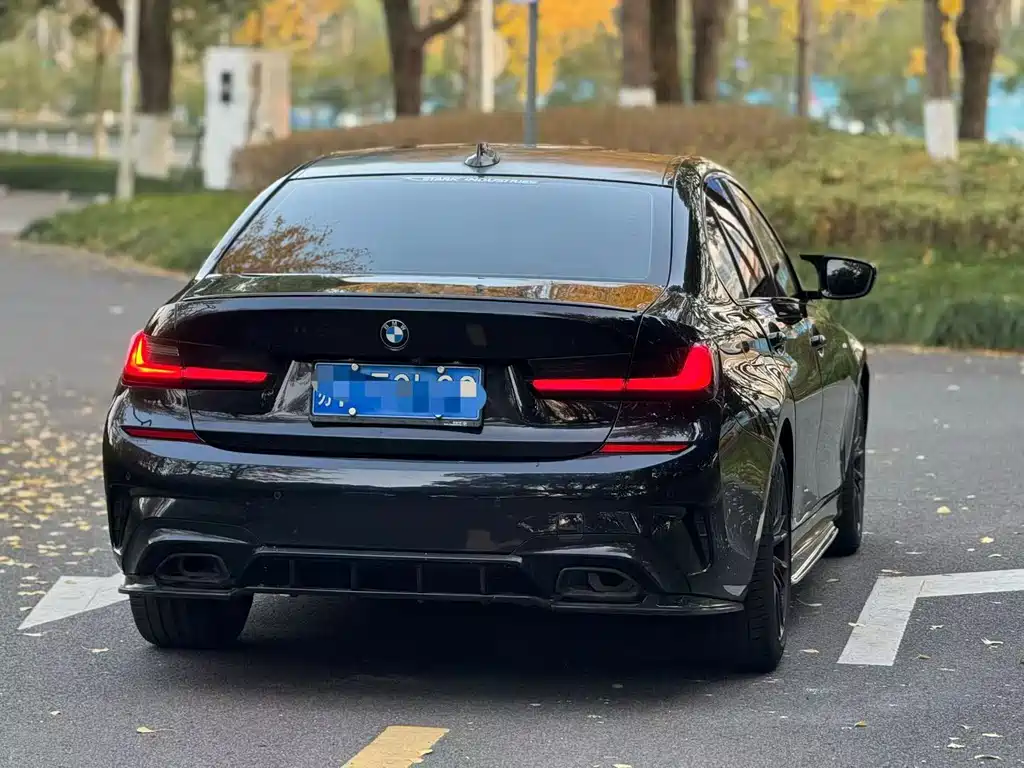 BMW 3 Series 2020