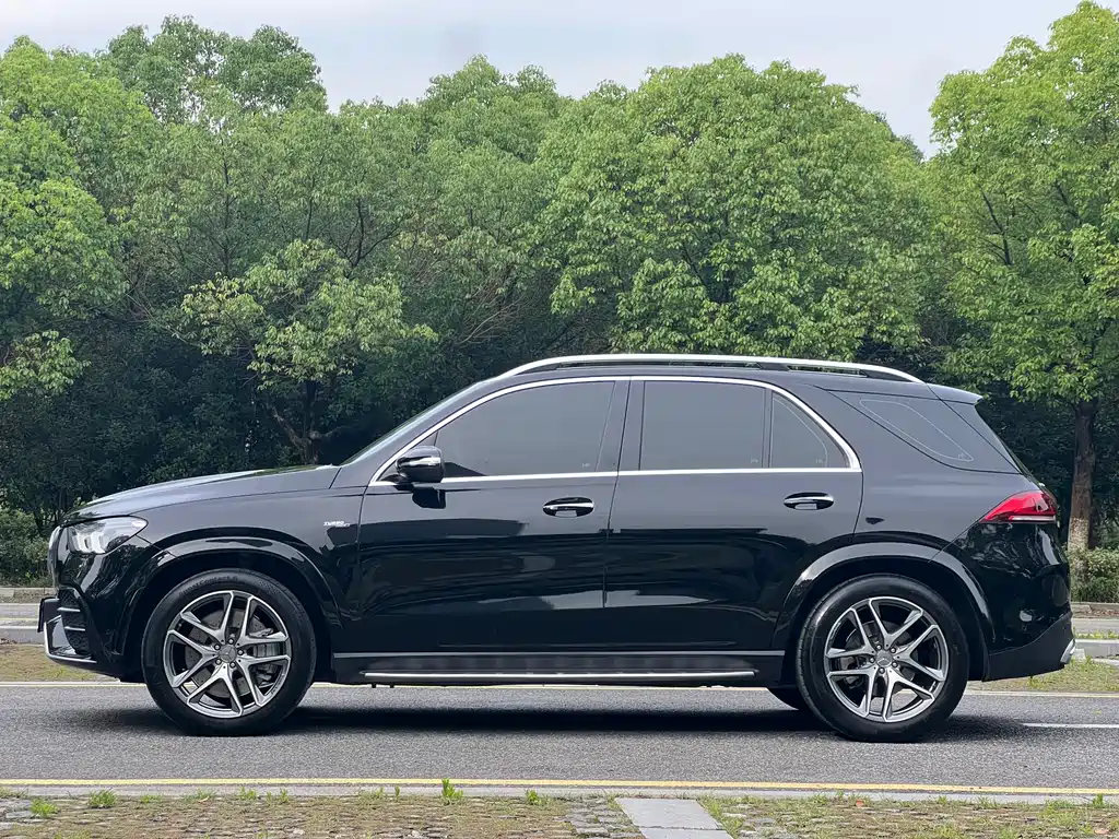 Mercedes-Benz GLE AMG 2023 — фото 4