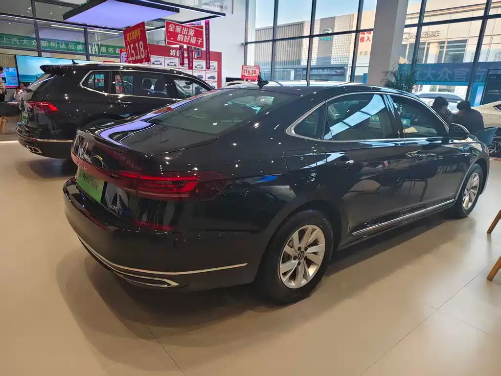 Volkswagen Passat New Energy 2025 — фото 4