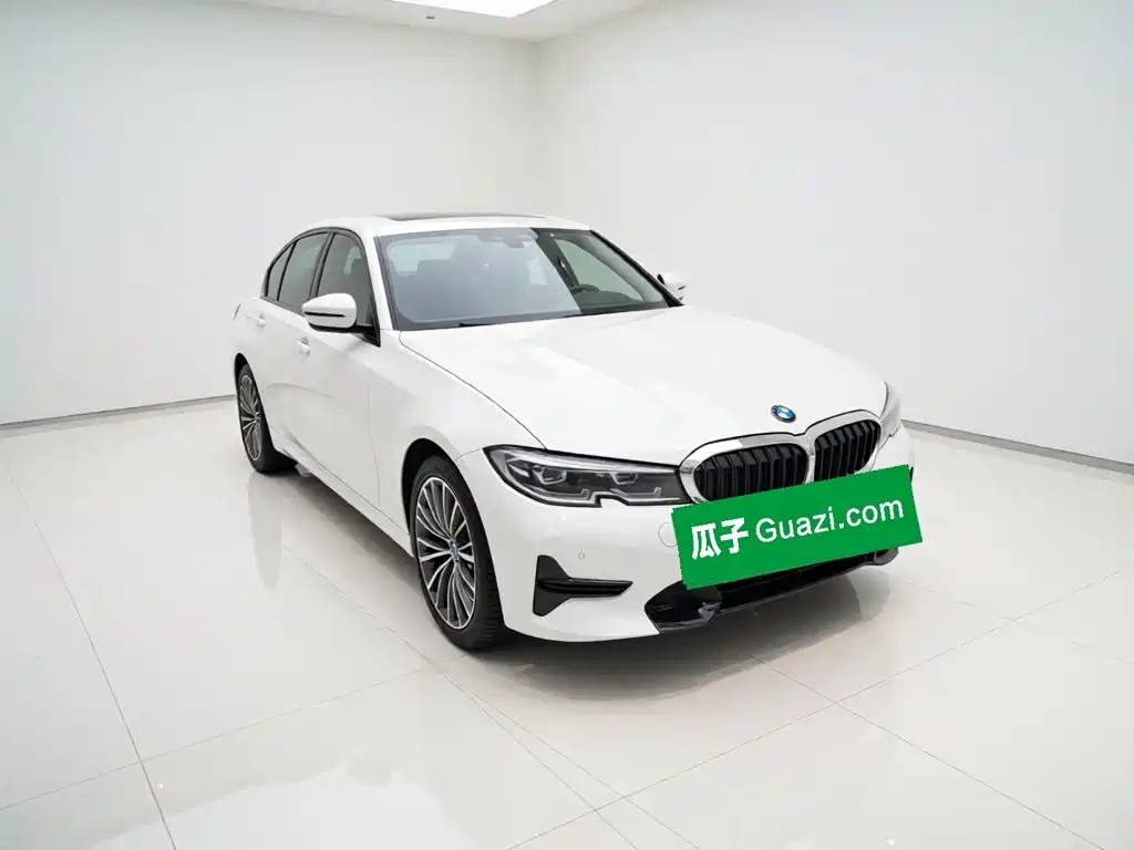 BMW 3 Series 2020