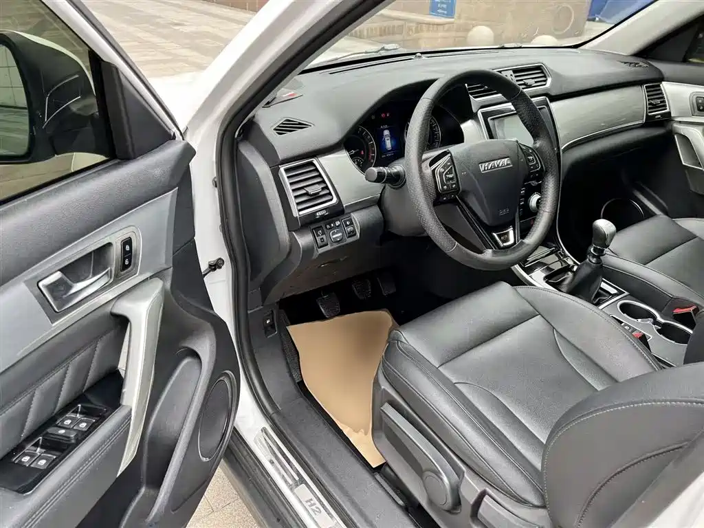 Haval H2 2015 — фото 16