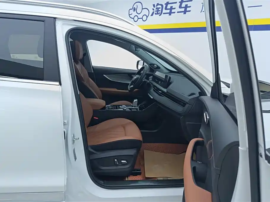 Chery Tiggo 8 PLUS 2023 — фото 8