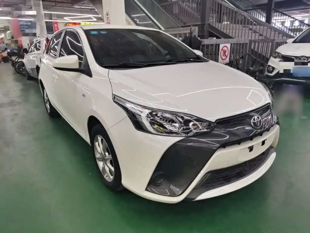 Toyota Yaris L 2017