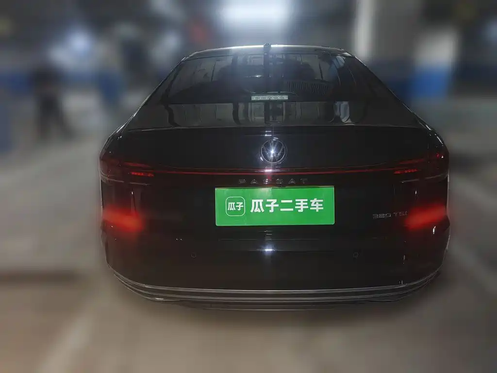 Volkswagen Passat 2023
