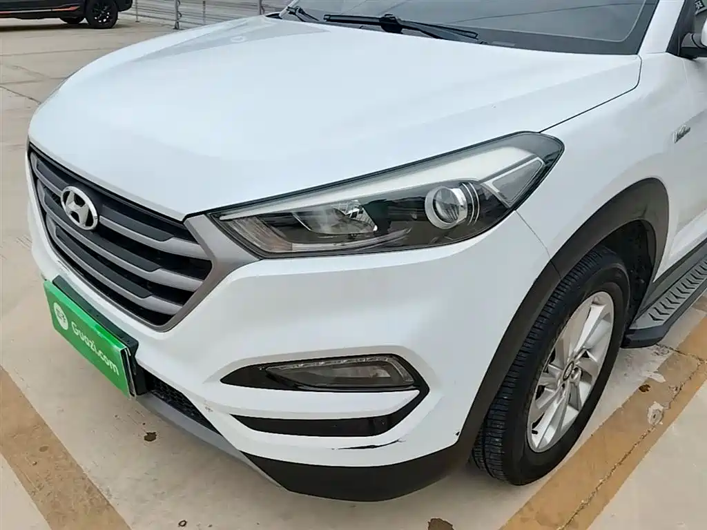 Hyundai Tucson 2018 — фото 24