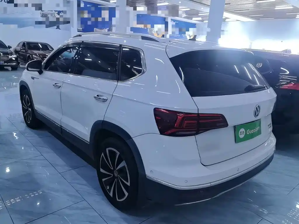 Volkswagen Tharu 2020