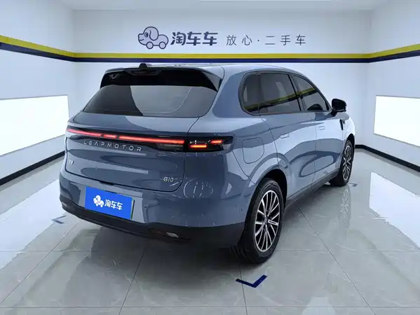 Leapmotor B10 2025