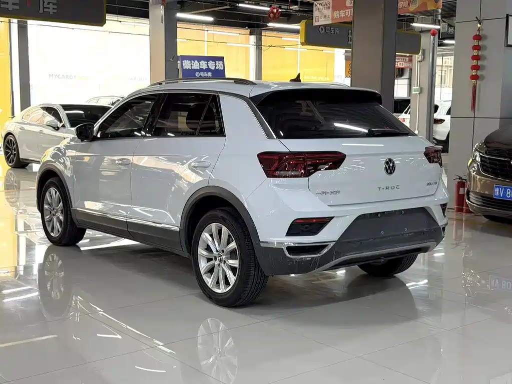 Volkswagen T-Roc 2022 — фото 13