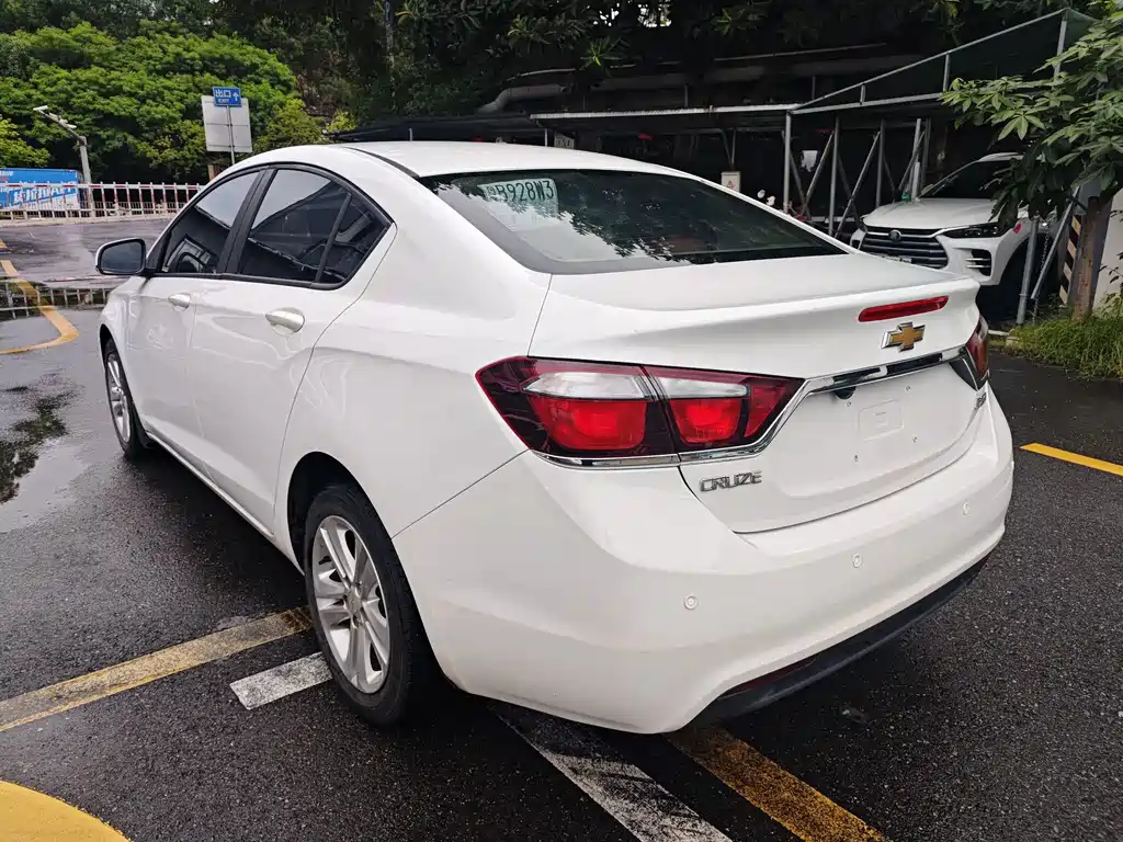Chevrolet Cruze 2015