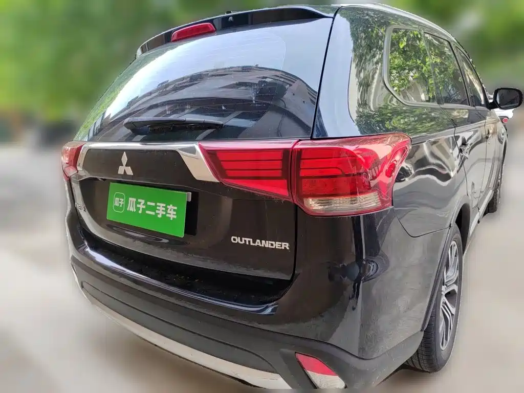 Mitsubishi Outlander 2018
