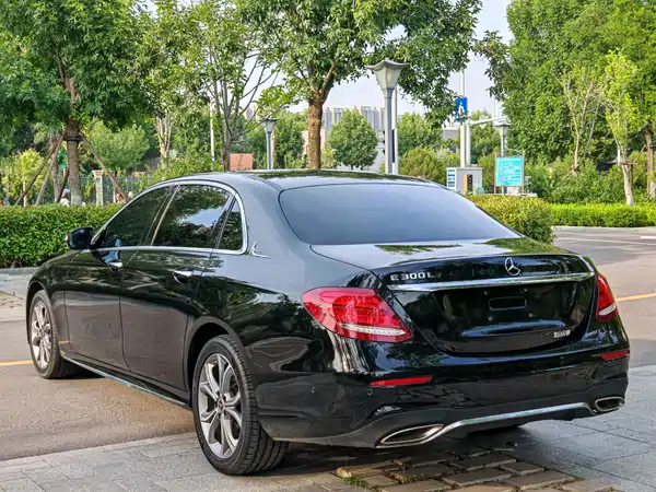 Mercedes-Benz E-Class 2020