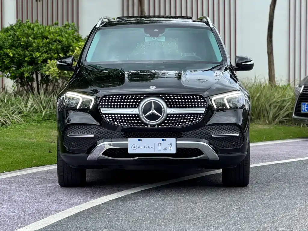 Mercedes-Benz GLE 2020 — фото 2