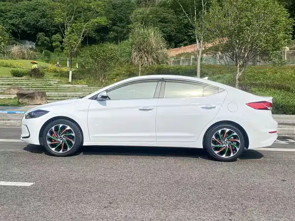 Hyundai Celesta 2020