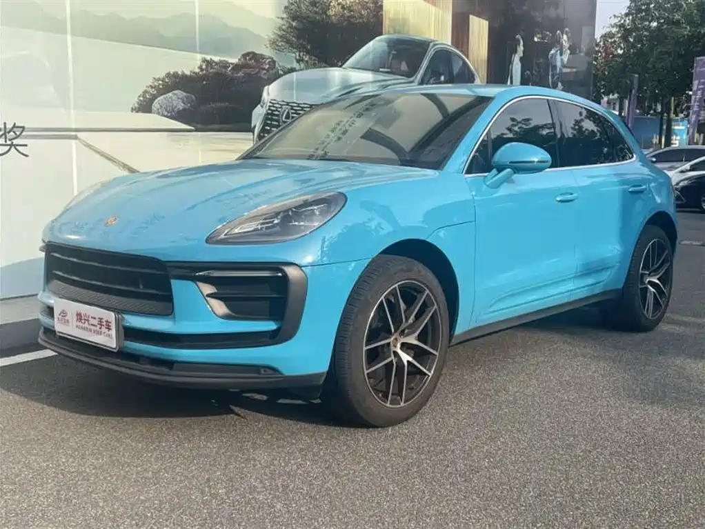 Porsche Macan 2022 — фото 1