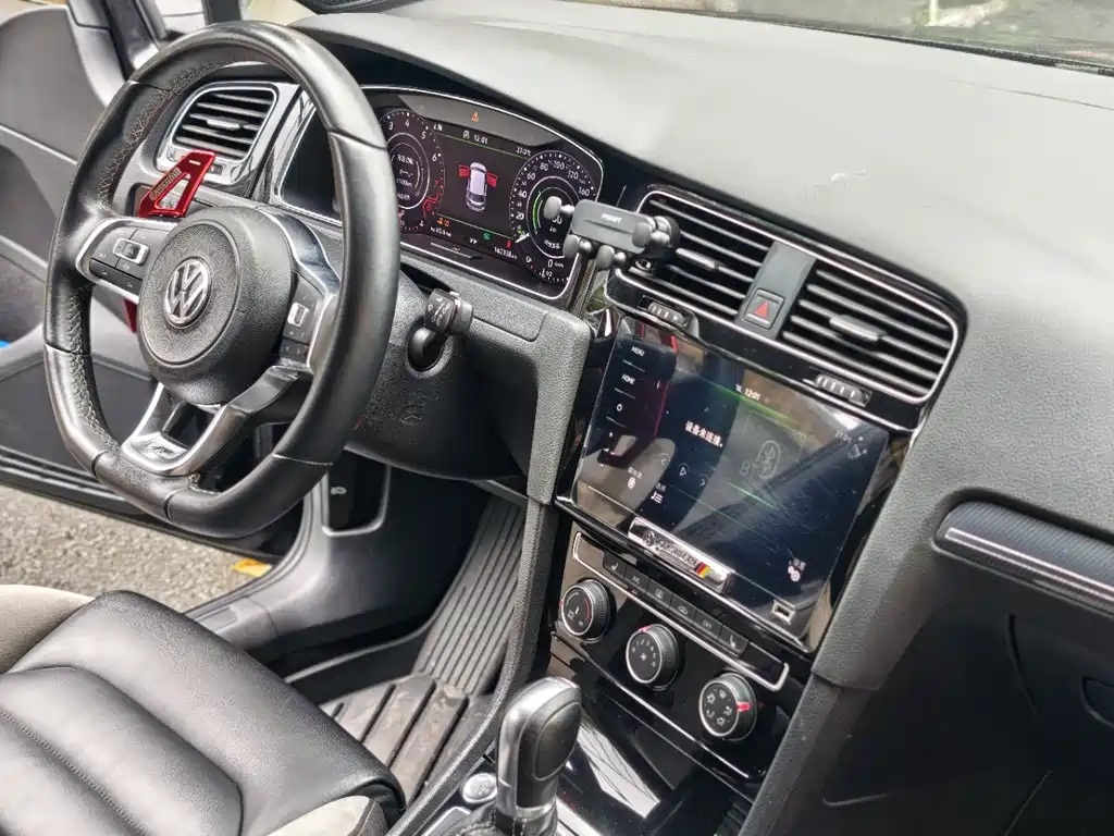 Volkswagen Golf 2020