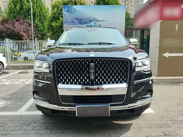 Lincoln Navigator 2026