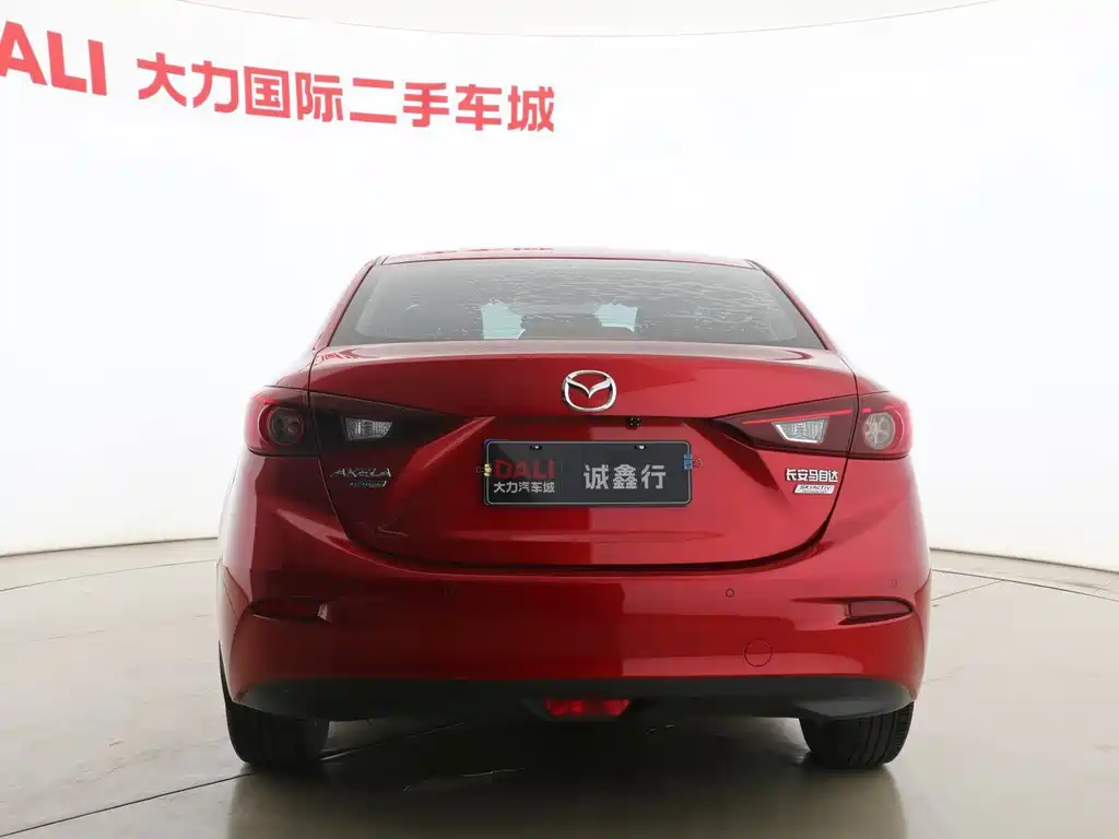 Mazda 3 Axela 2019 — фото 14