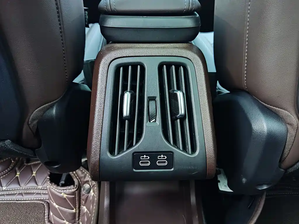 BMW X1 2023 — фото 15