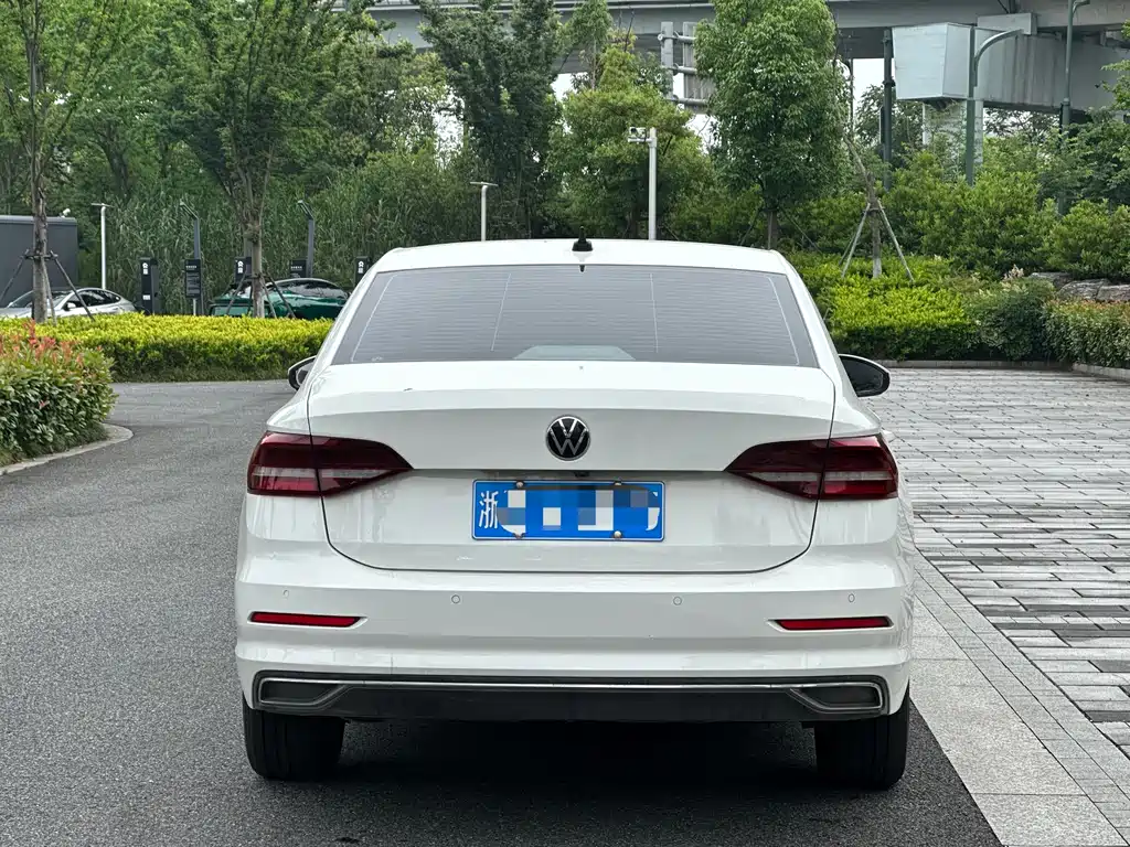 Volkswagen Lavida 2022