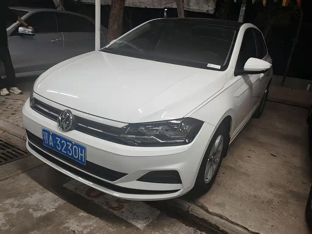 Volkswagen Polo 2021