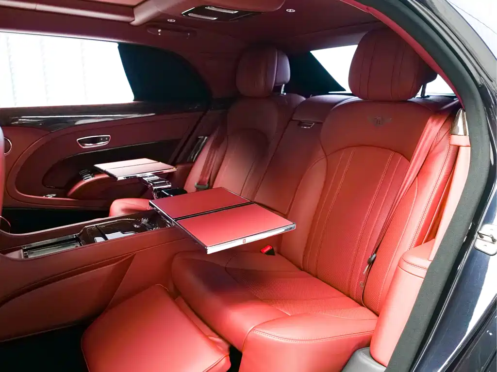 Bentley Mulsanne 2019 — фото 19