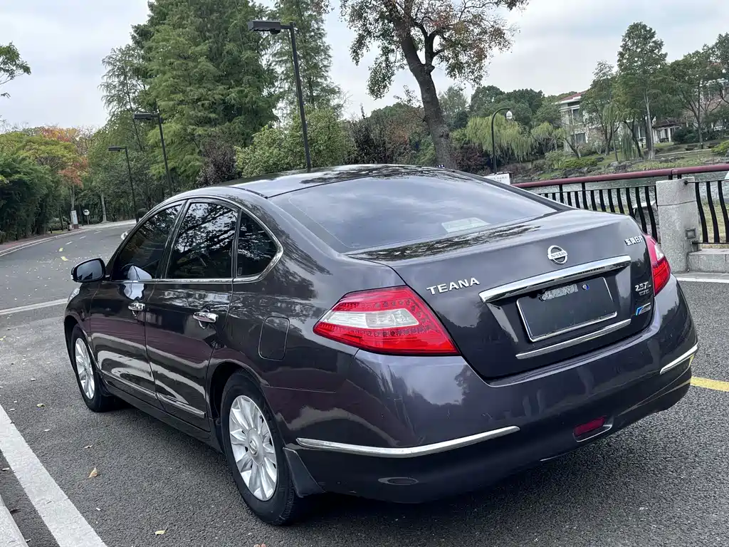 Nissan Teana 2010