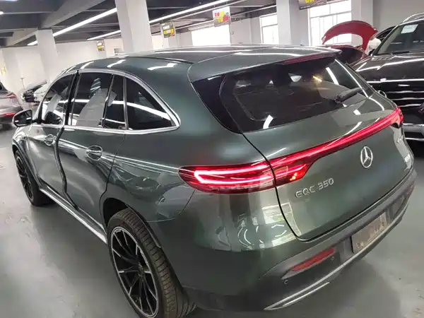 Mercedes-Benz EQC 2021